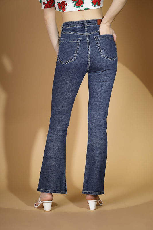 Women Blue Skin Fit Flared Leg Stretchable Jeans - Global Republic