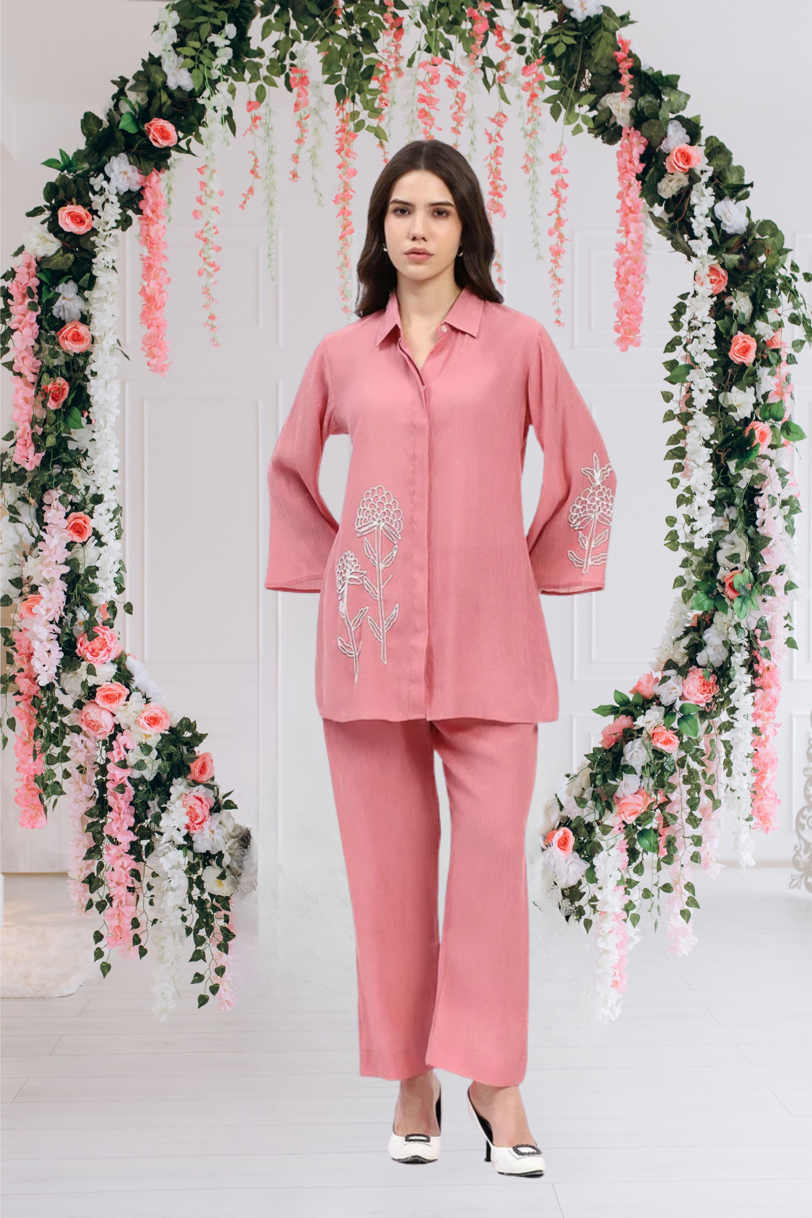 Embellished Shirt Collar Tunic Set - Global Republic