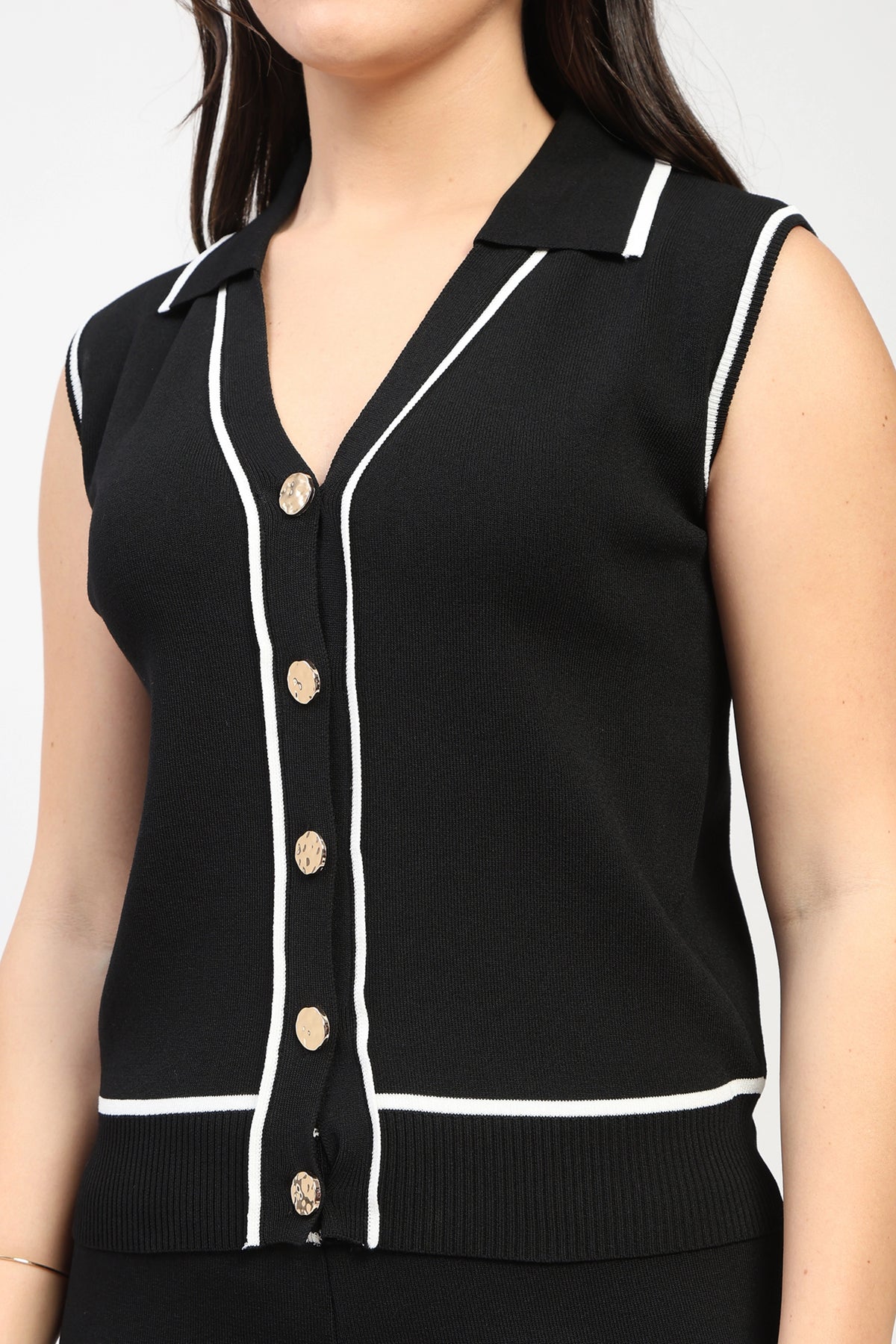 Monochrome Knit Sleeveless Top