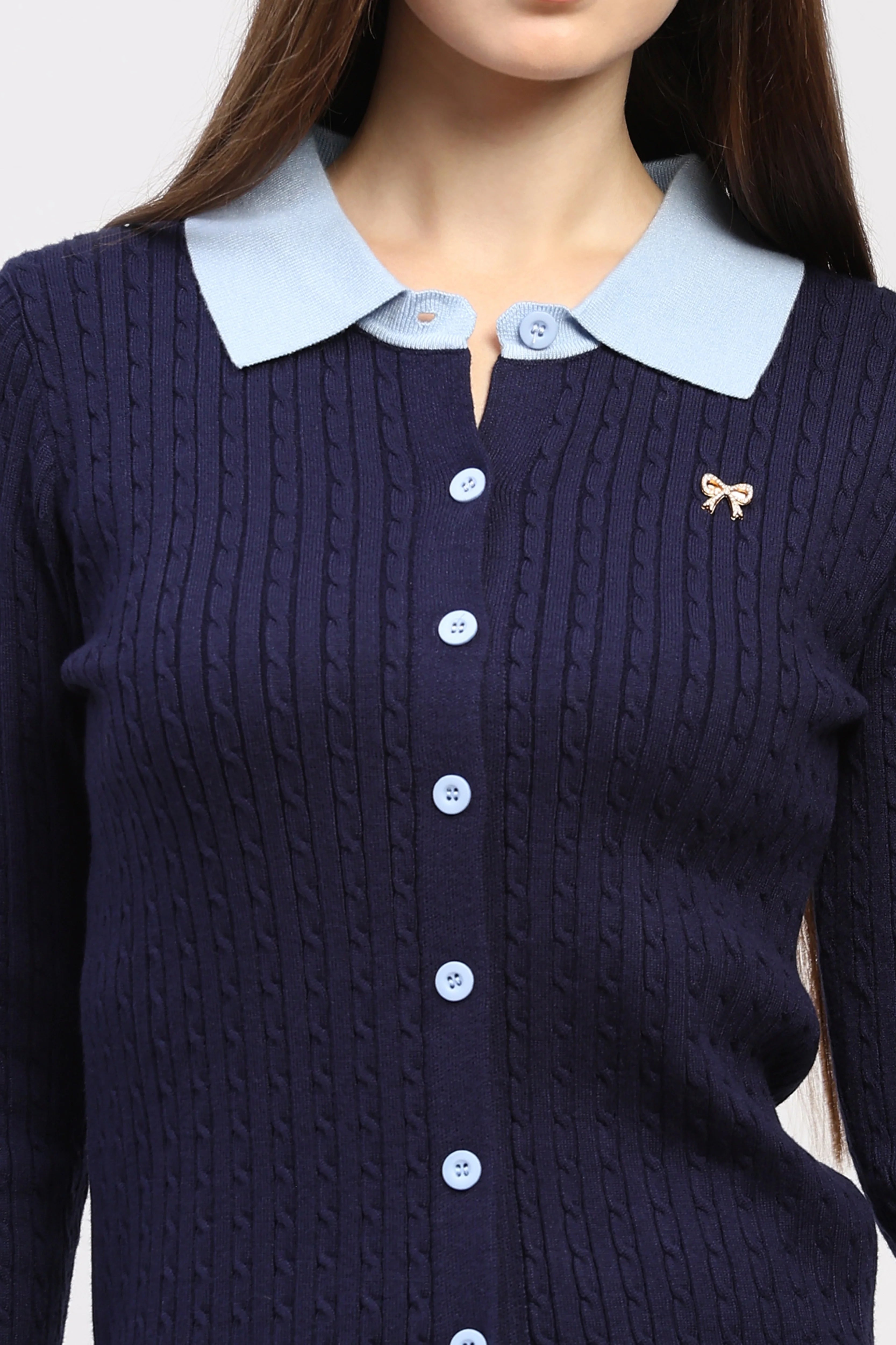 Navy Contrast Collar Pullover
