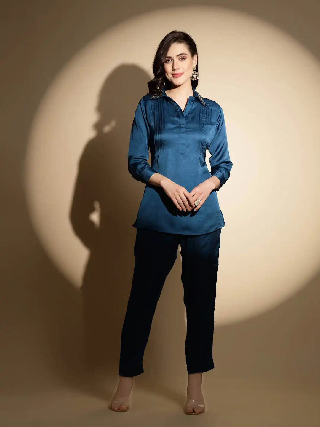 Teal Embroidered Three Quarter Sleeves Collar Neck Tunic Set - Global Republic