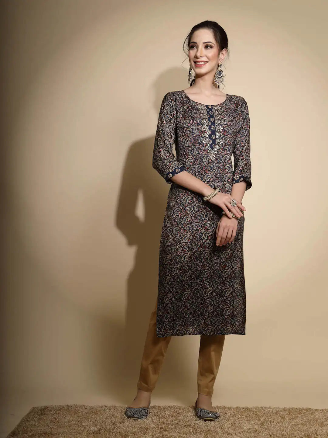 Blue Embroidered Three Quarter Sleeves Round Neck Cotton Blend Kurta - Global Republic