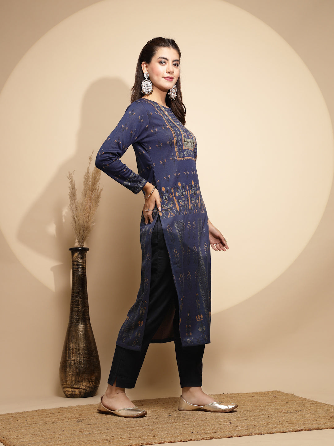 Blue Printed Full Sleeve Key Hole With Button Neck Woolen Kurta - Global Republic