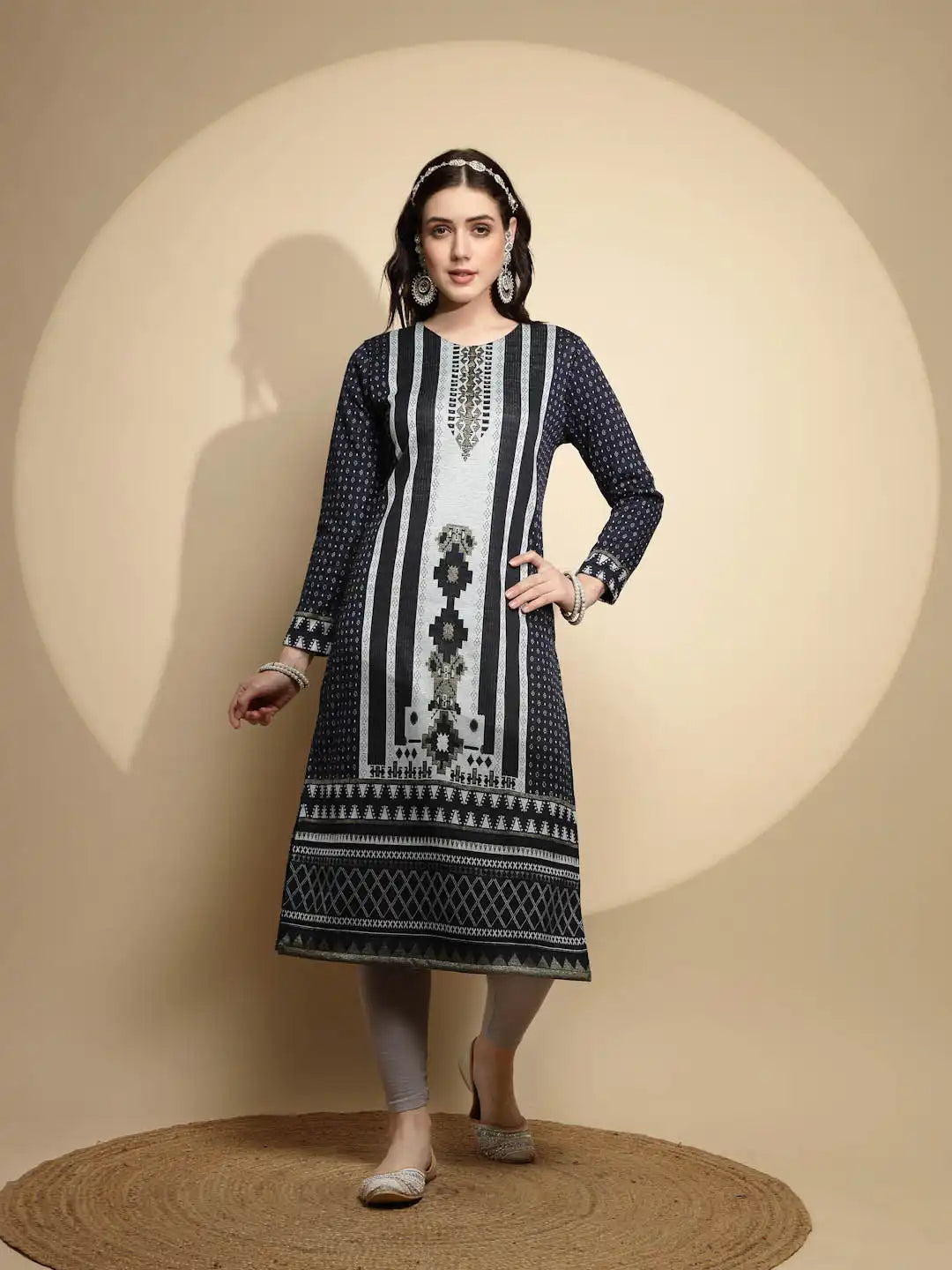 Blue Embellished Full Sleeve Crew Neck Woolen Kurta - Global Republic