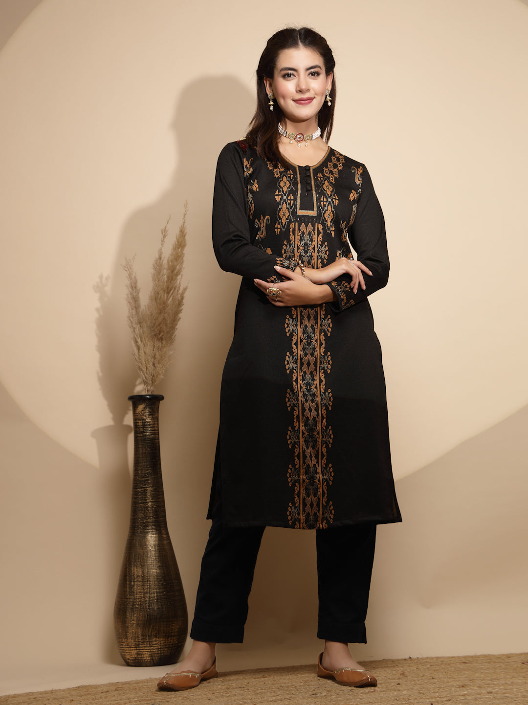 Dark Grey Printed Full Sleeve Round Neck Lycra Kurta For Women - Global Republic