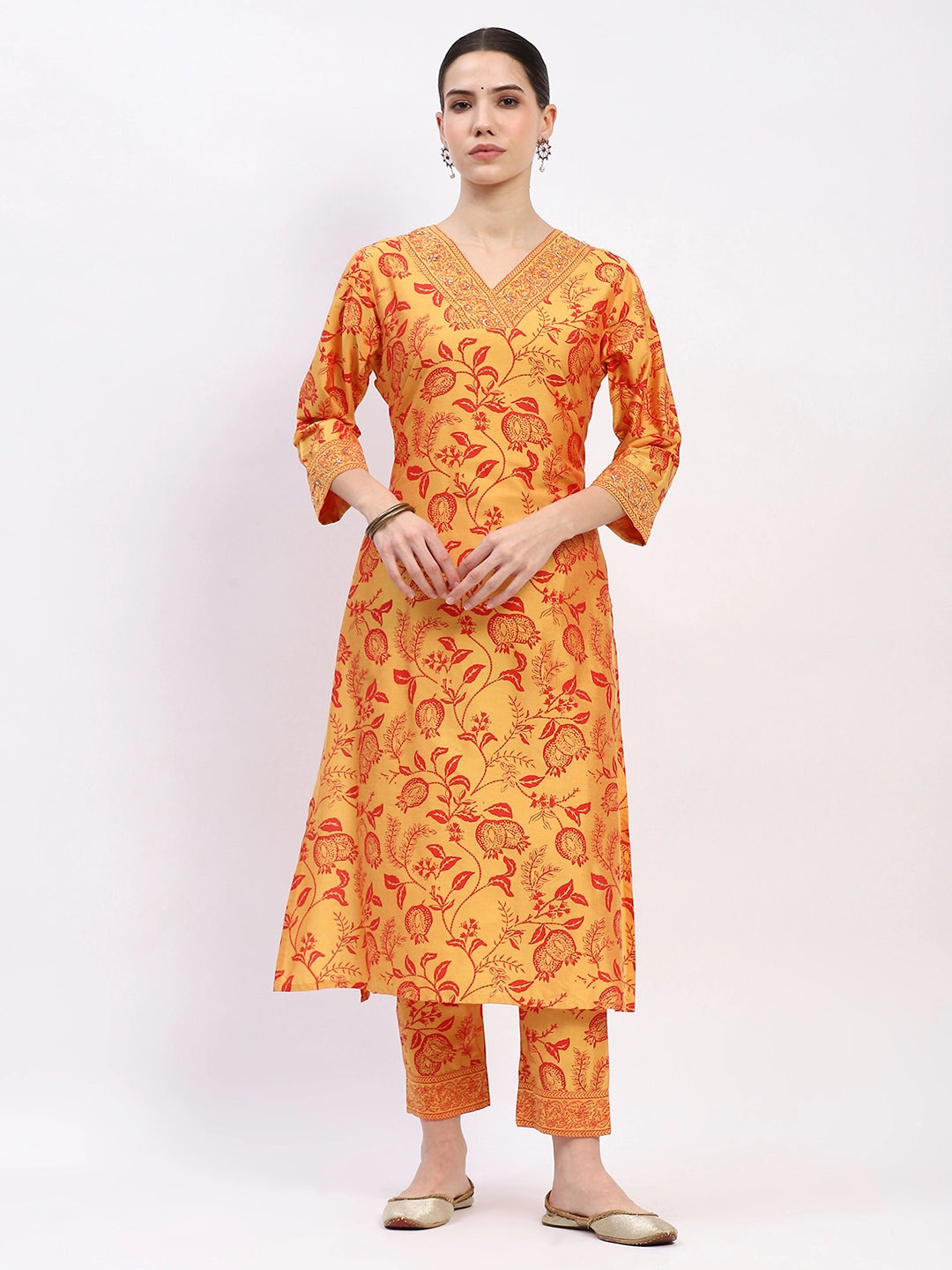Muslin Embellished Kurta Set - Global Republic