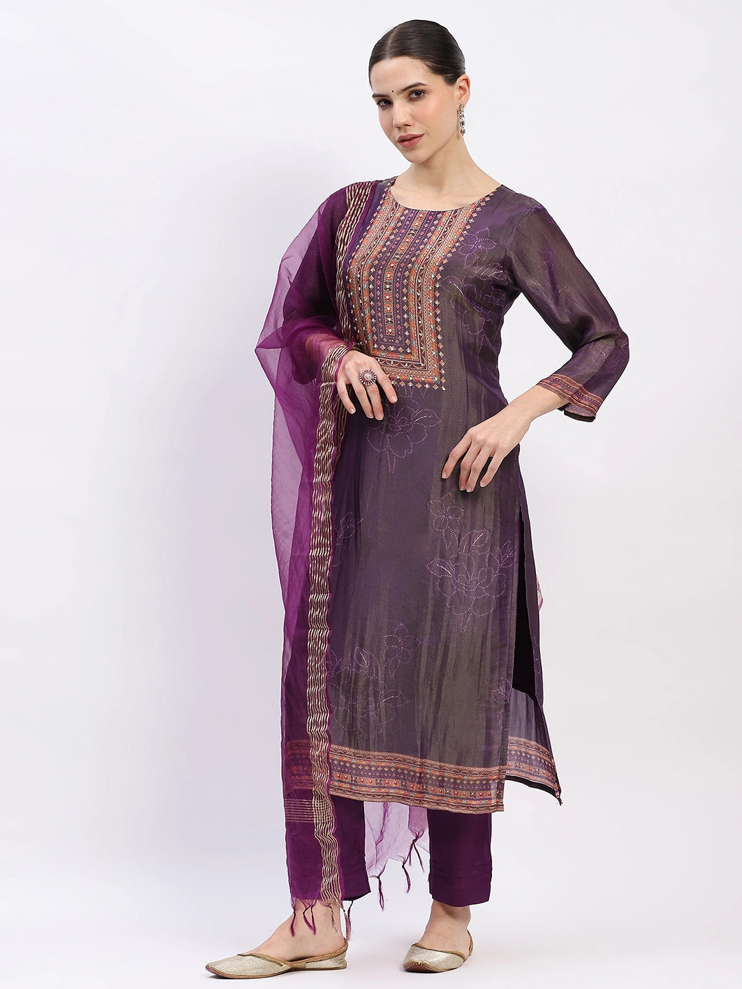 Muslin Embellished Kurta Set - Global Republic