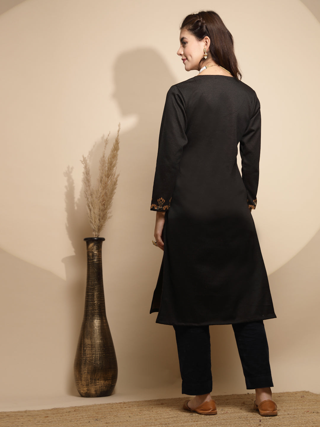 Dark Grey Printed Full Sleeve Round Neck Lycra Kurta For Women - Global Republic