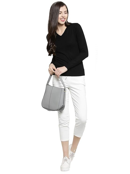 Black V-Neck Snug Fit Skivvy - Global Republic