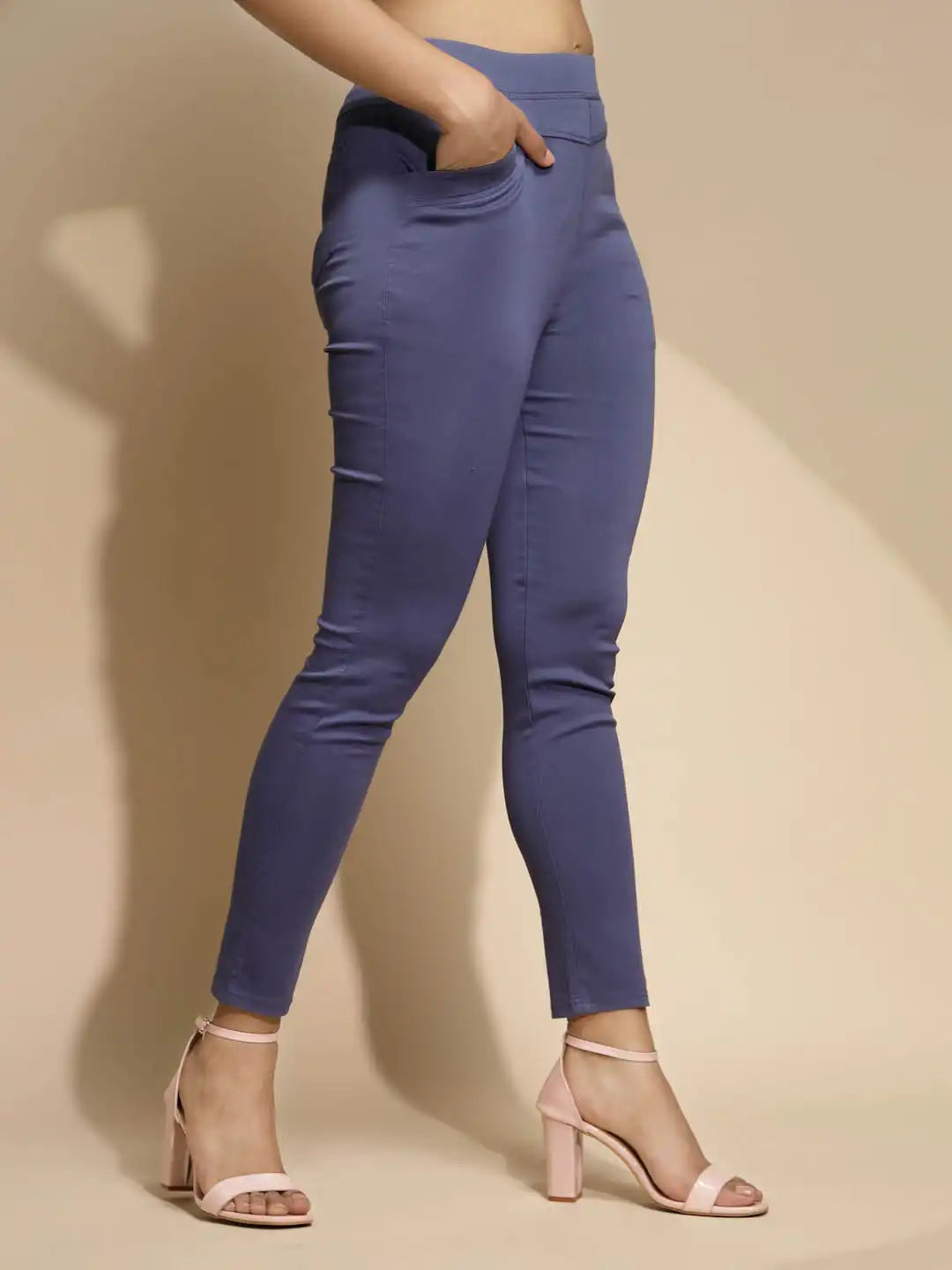 Women Blue Mid-Rise Stretchable Cotton Jegging