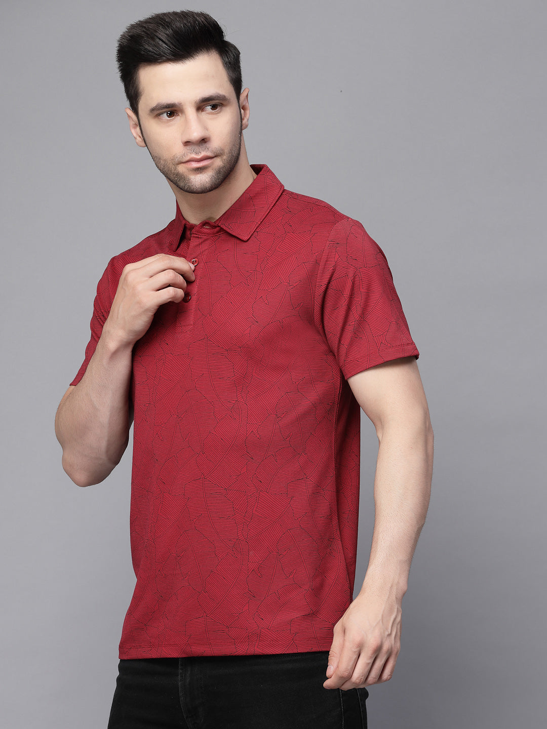 Mens Rust Collar Neck Printed T-Shirt