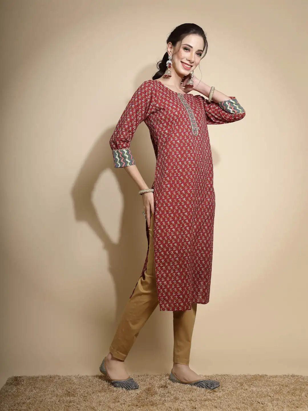 Maroon Printed Three Quarter Sleeves Round Neck Cotton Blend Kurta - Global Republic