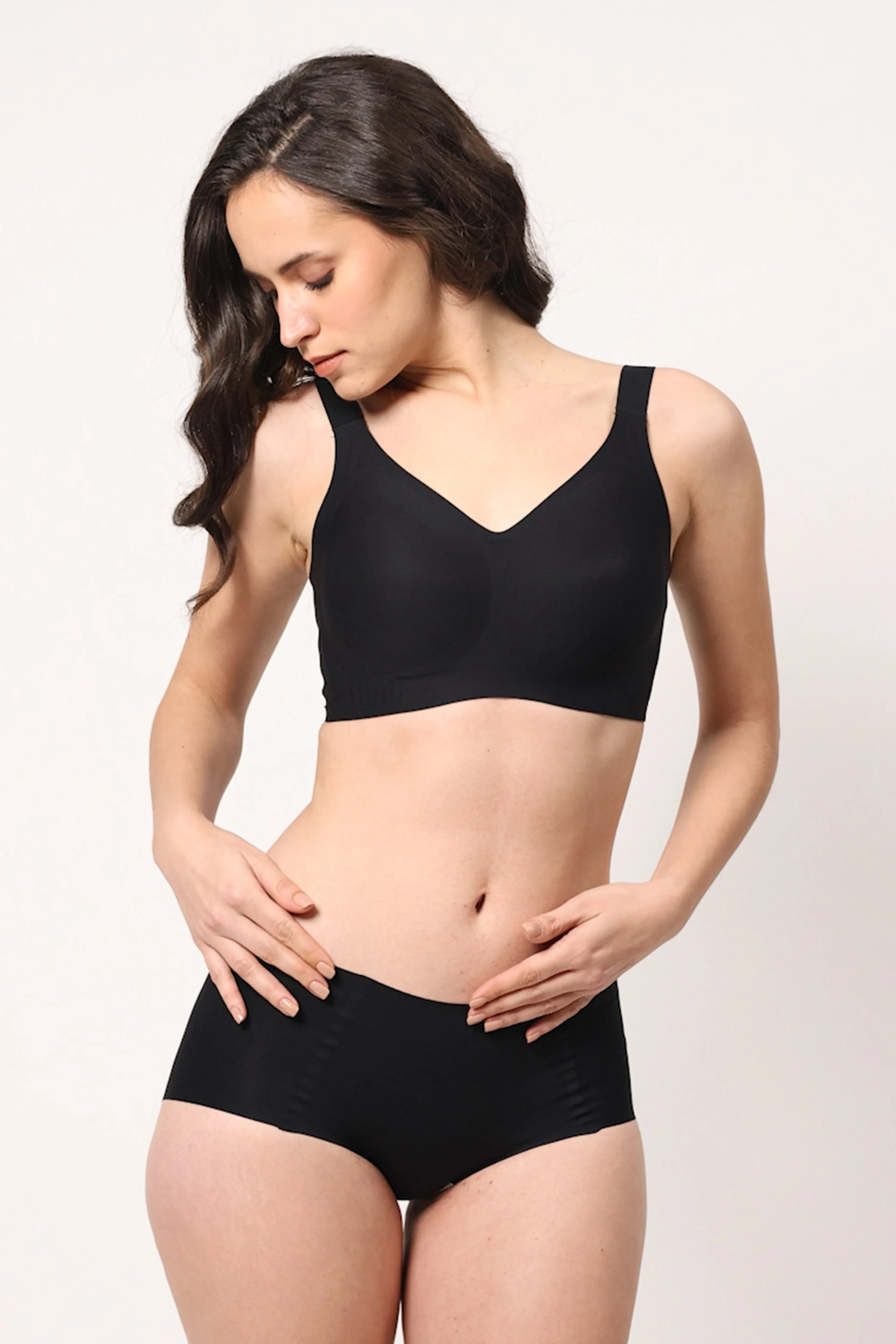 Black Freedom Airism Bra