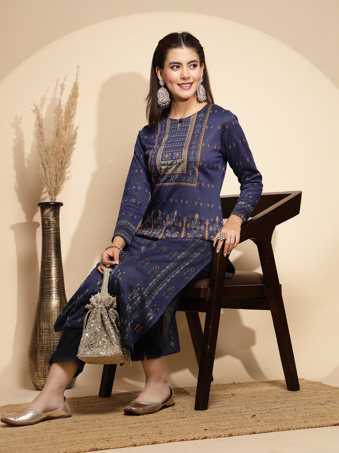 Blue Printed Full Sleeve Key Hole With Button Neck Woolen Kurta - Global Republic