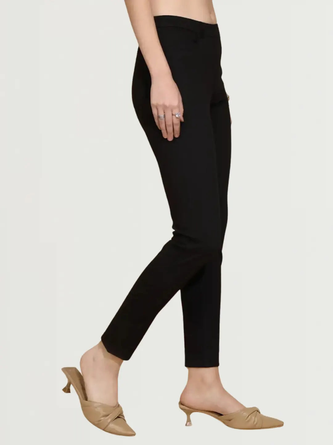 Black Cotton Blend Slim Fit Jegging - Global Republic
