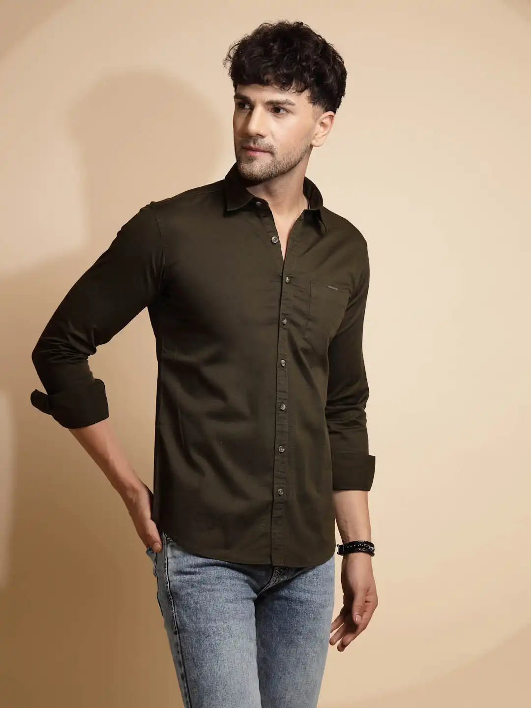Olive Solid Full Sleeve Collared Neck Cotton Blend Shirt - Global Republic