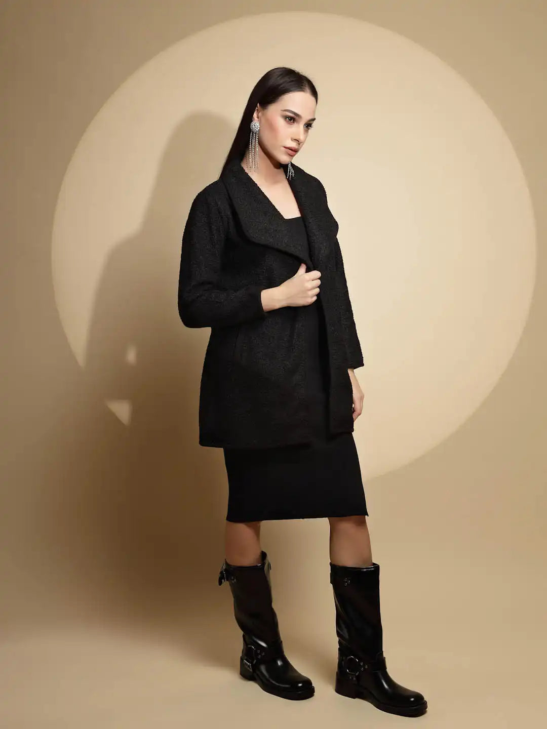 Black Solid Full Sleeve Collar Neck Knitted Winter Shrug - Global Republic