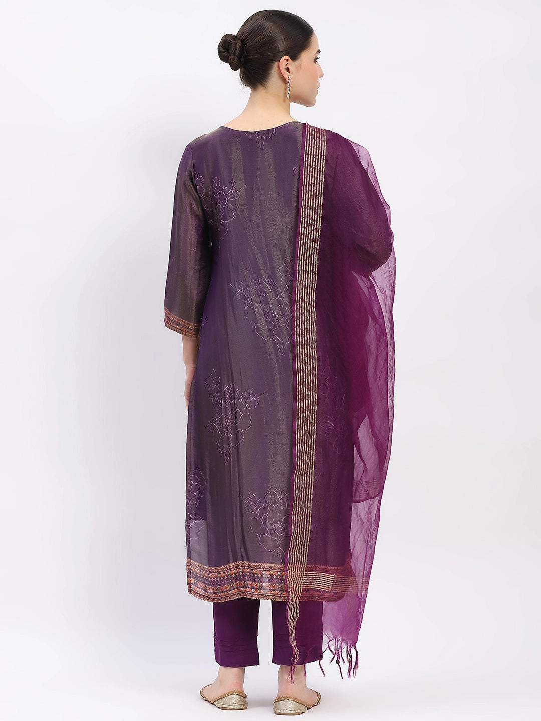 Muslin Embellished Kurta Set - Global Republic