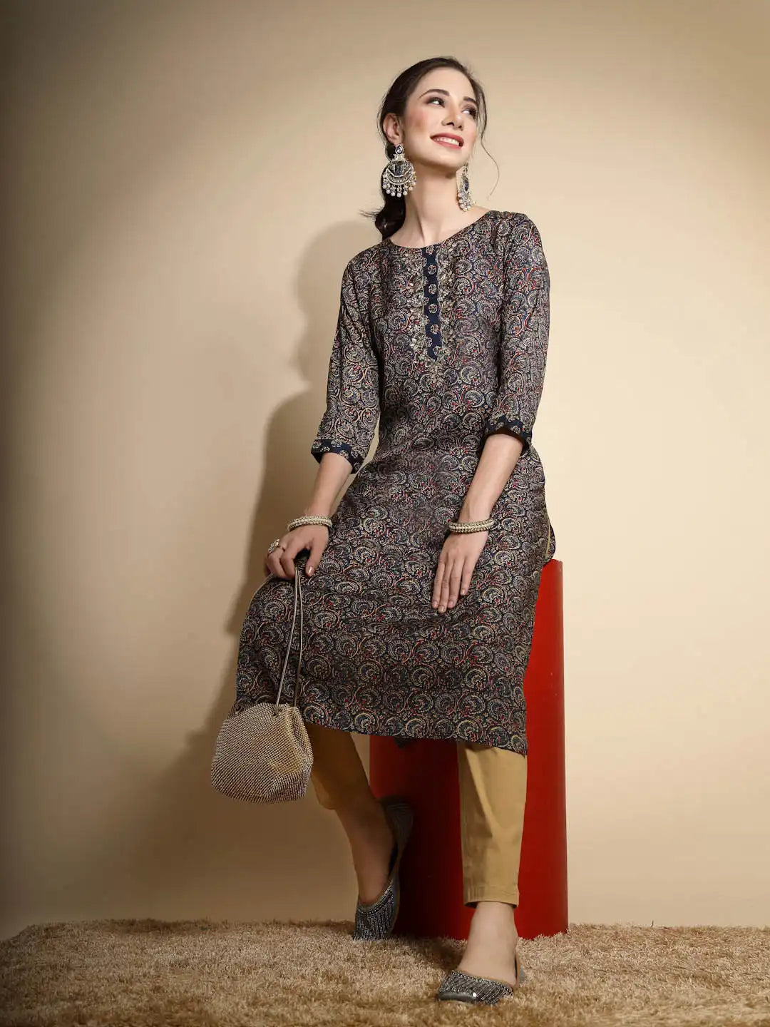 Blue Embroidered Three Quarter Sleeves Round Neck Cotton Blend Kurta - Global Republic