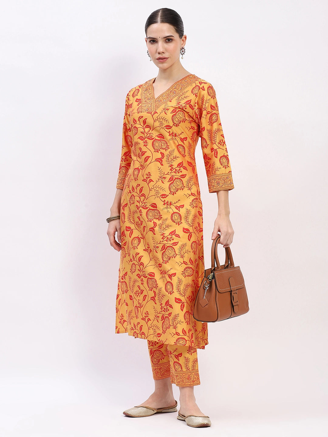 Muslin Embellished Kurta Set - Global Republic