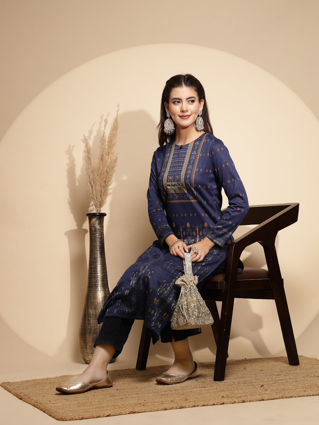 Blue Printed Full Sleeve Key Hole With Button Neck Woolen Kurta - Global Republic