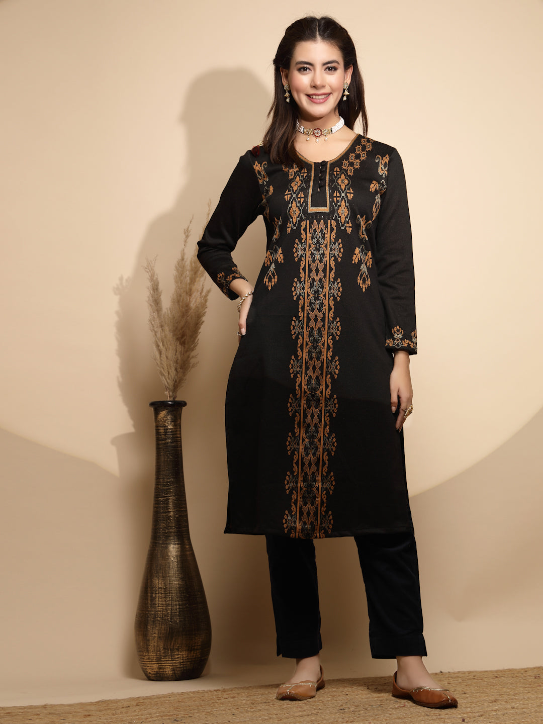 Dark Grey Printed Full Sleeve Round Neck Lycra Kurta For Women - Global Republic
