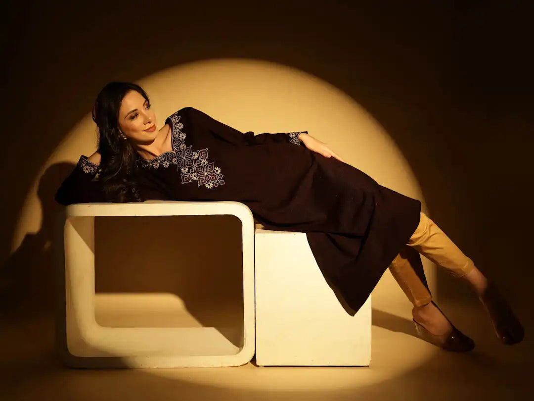 Wine Embroidered Raglan Cut Crew Neck Woolen Straight Fit Kurta - Global Republic