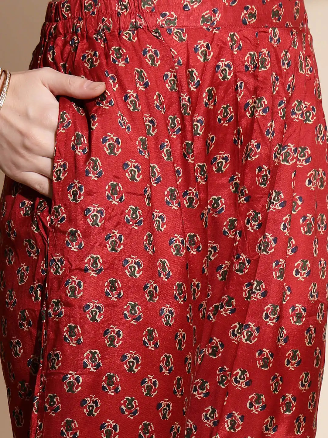 Red Embellished Three Fourth Sleeve V Neck Cotton Tunic Set