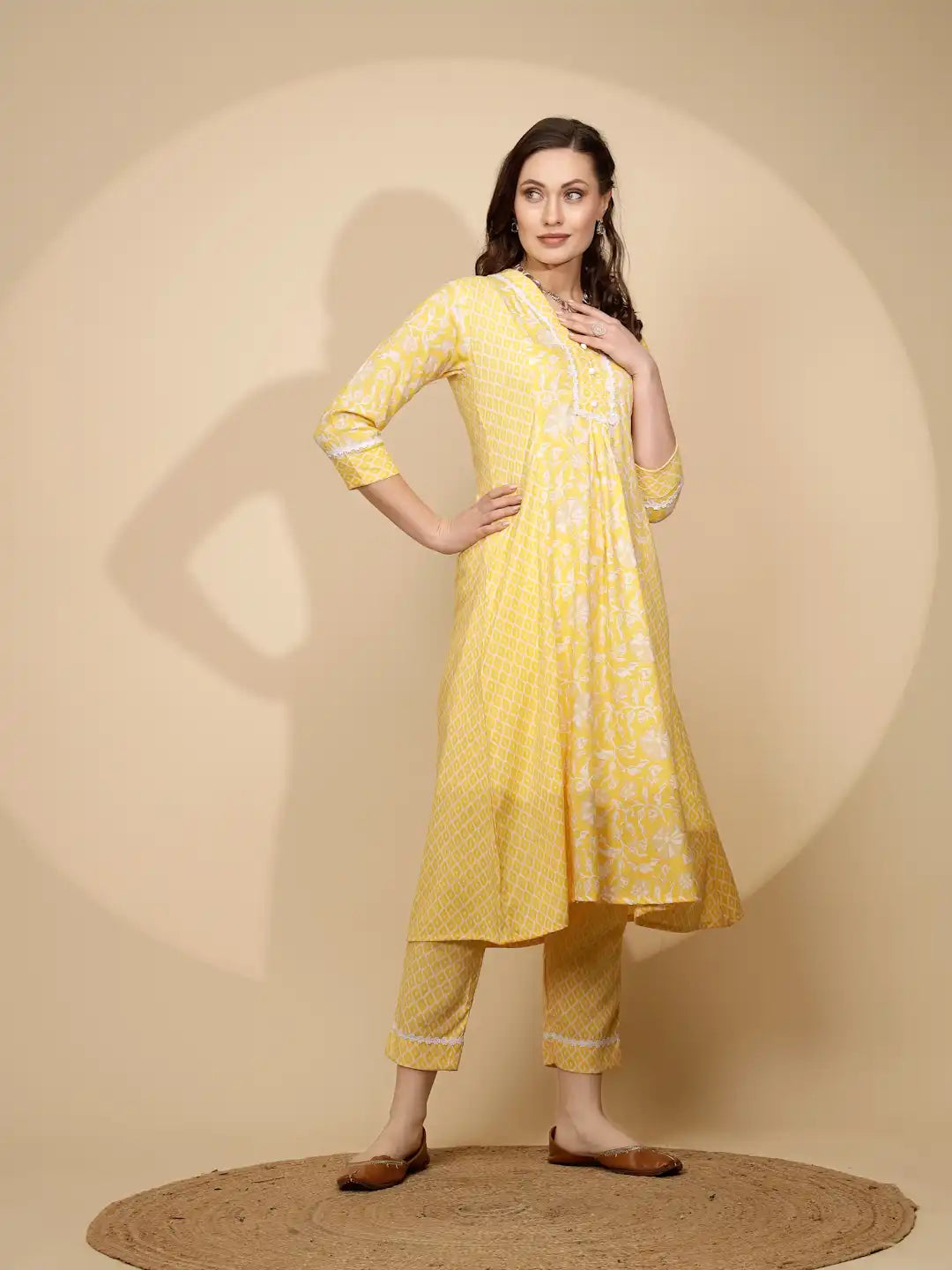 Yellow Cotton Regular Fit Kurta Set For Women - Global Republic