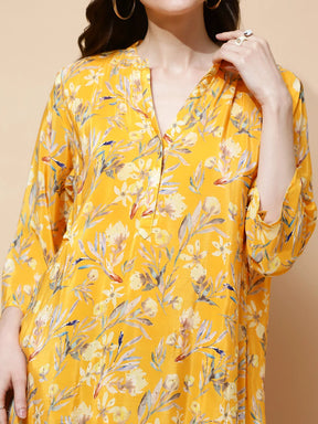 Yellow Polyester Blend Regular Fit Kurta For Women