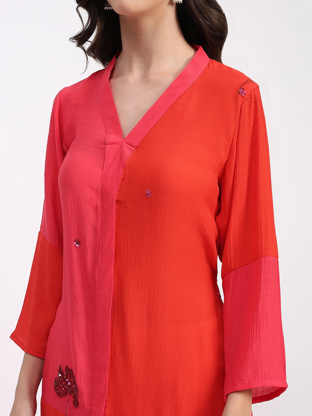 Colour Block Embellished Ethnic Kurta - Global Republic