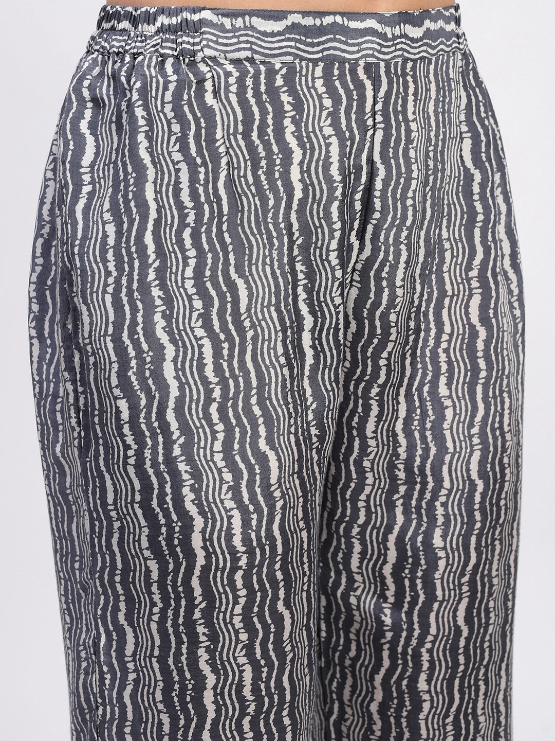 Grey Floral Crepe Kurta Set - Global Republic