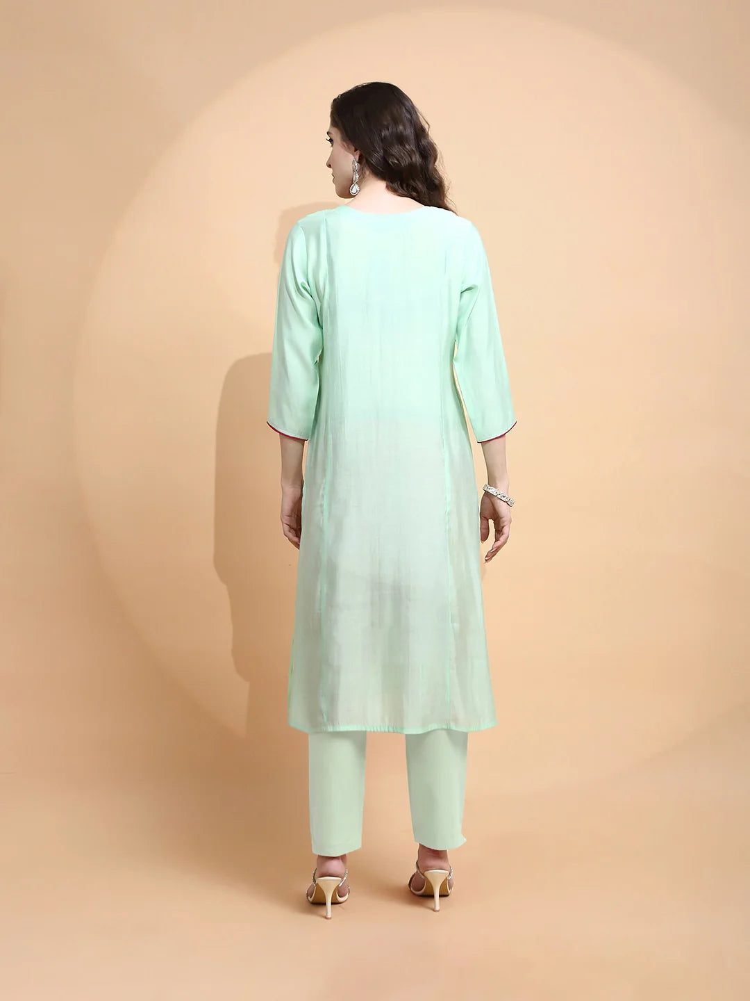 Green Embroidered Muslin Kurta - Global Republic
