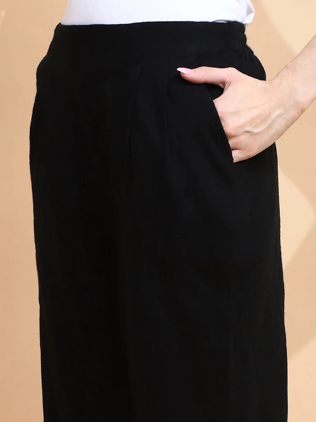 Black Knitted Regular Fit Kurta Set For Women - Global Republic