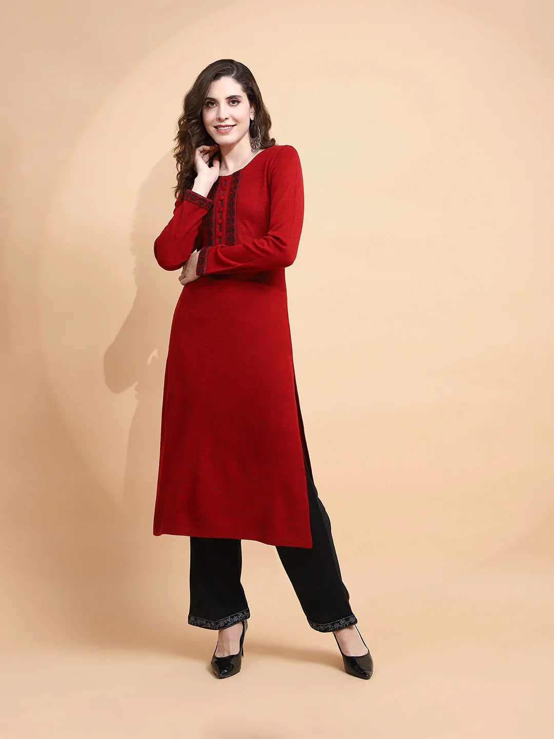 Maroon Woolen Regular Fit Kurta For Women - Global Republic