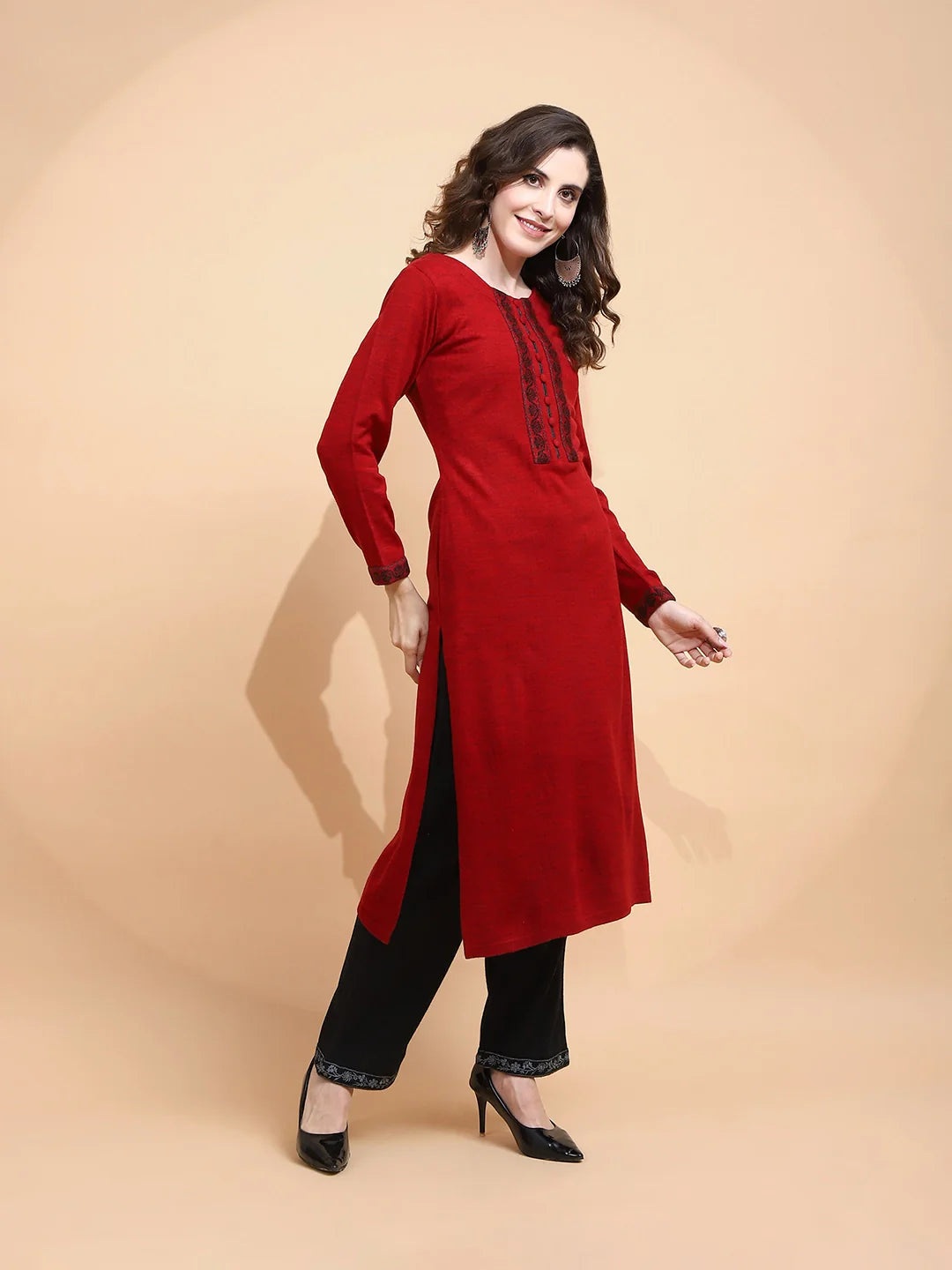 Maroon Woolen Regular Fit Kurta For Women - Global Republic