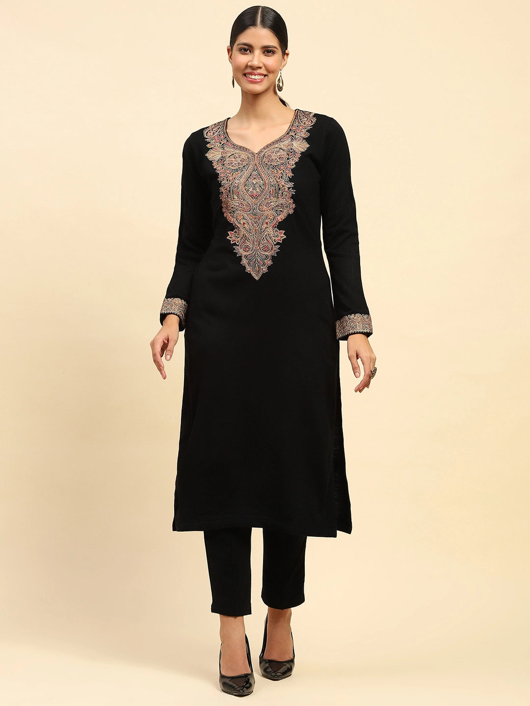 Black WoolenThread Embroidered Kurta - Global Republic