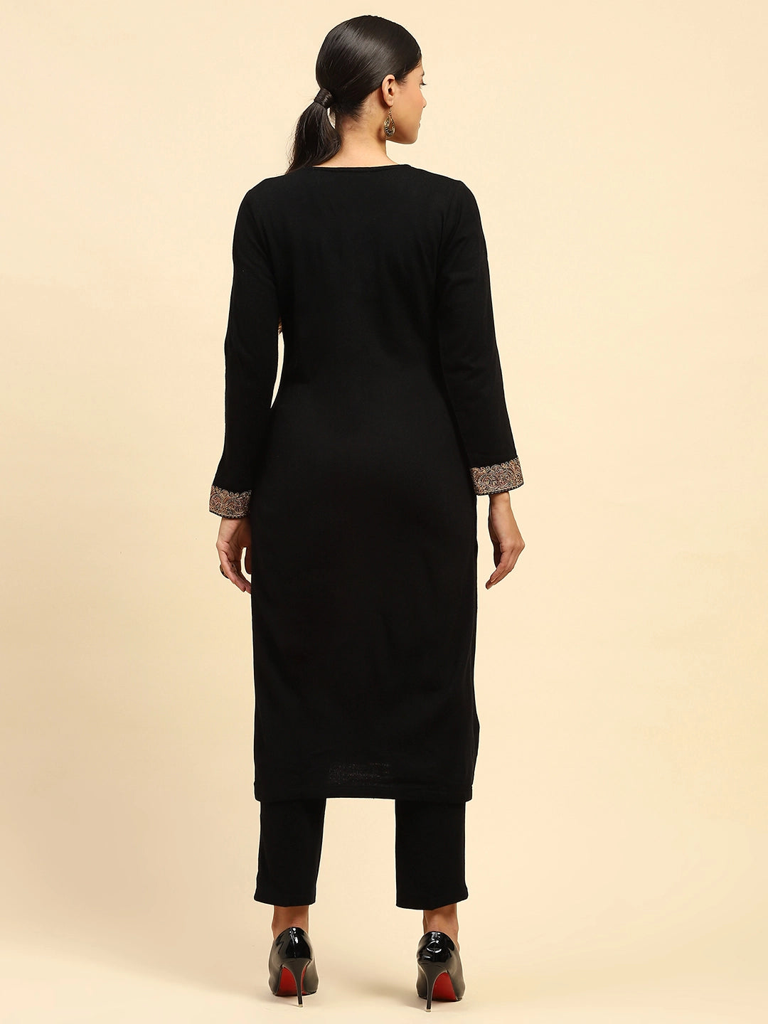 Black WoolenThread Embroidered Kurta - Global Republic