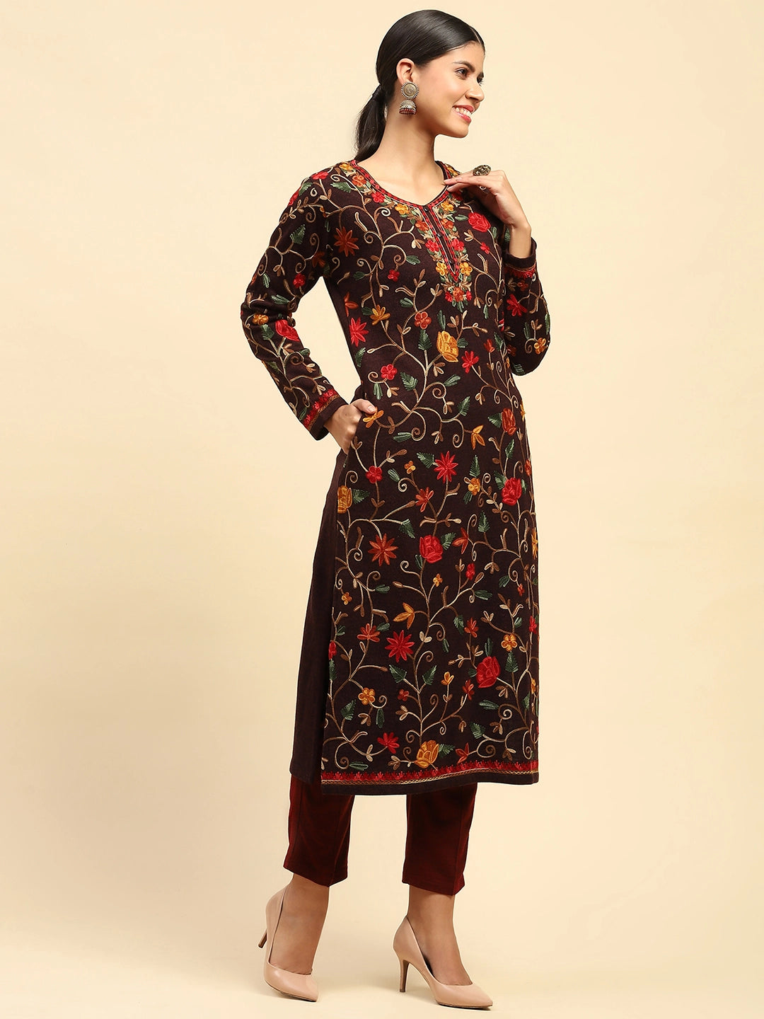 Wine Woolen Thread Embroidered Round Neck Kurta - Global Republic