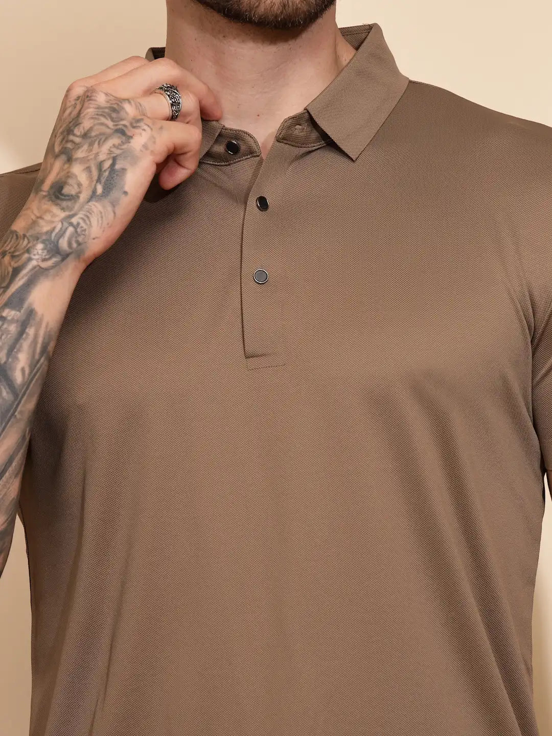 Brown Regular Fit T-Shirt For Men - Global Republic