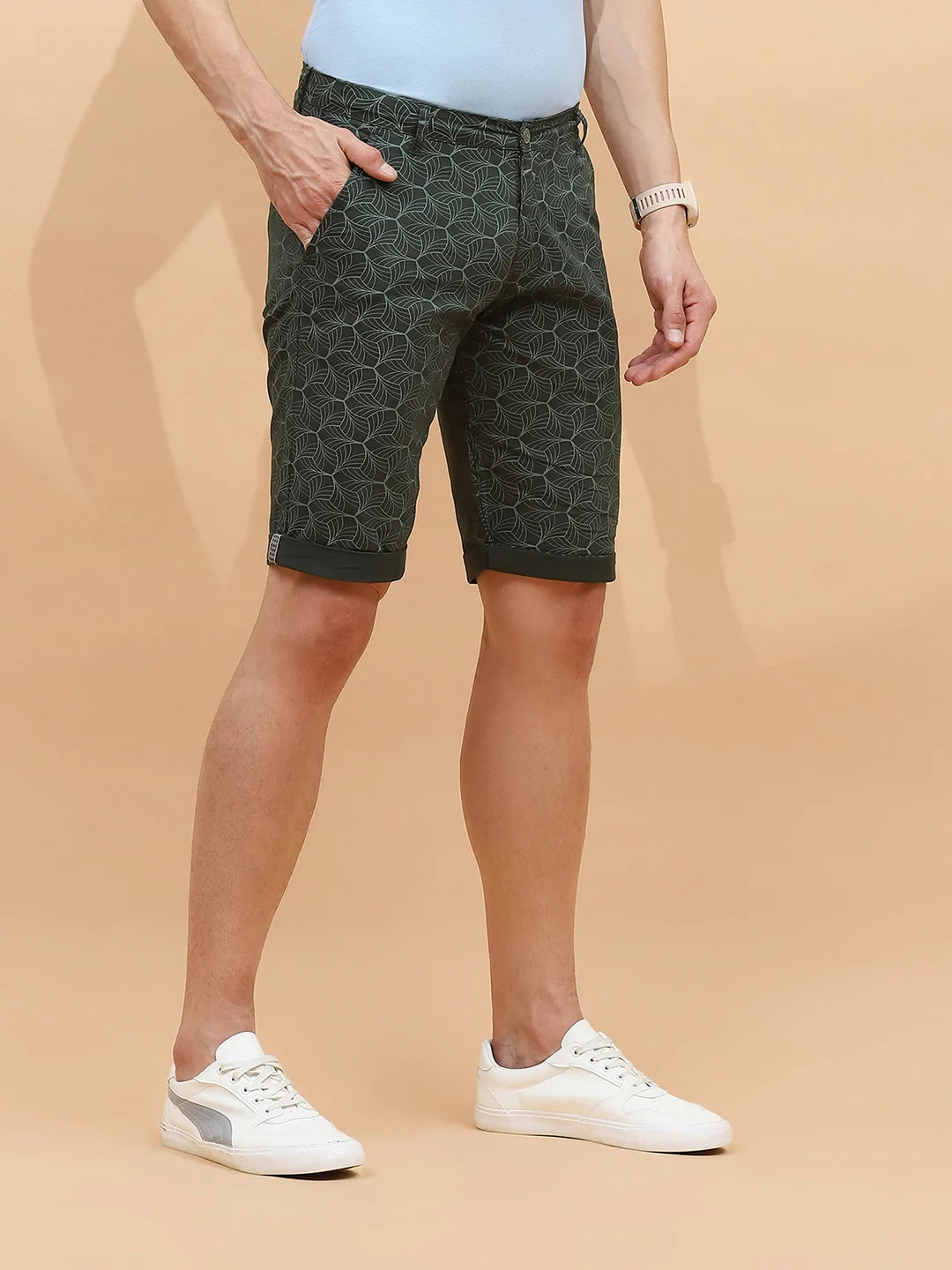 Olive Print Cotton Blend Regular Fit Shorts For Men - Global Republic