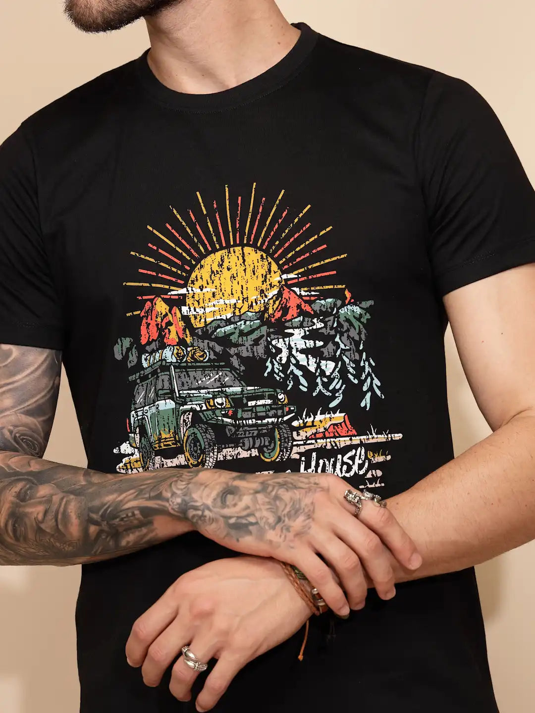 Black Cotton Regular Fit T-Shirt For Men - Global Republic