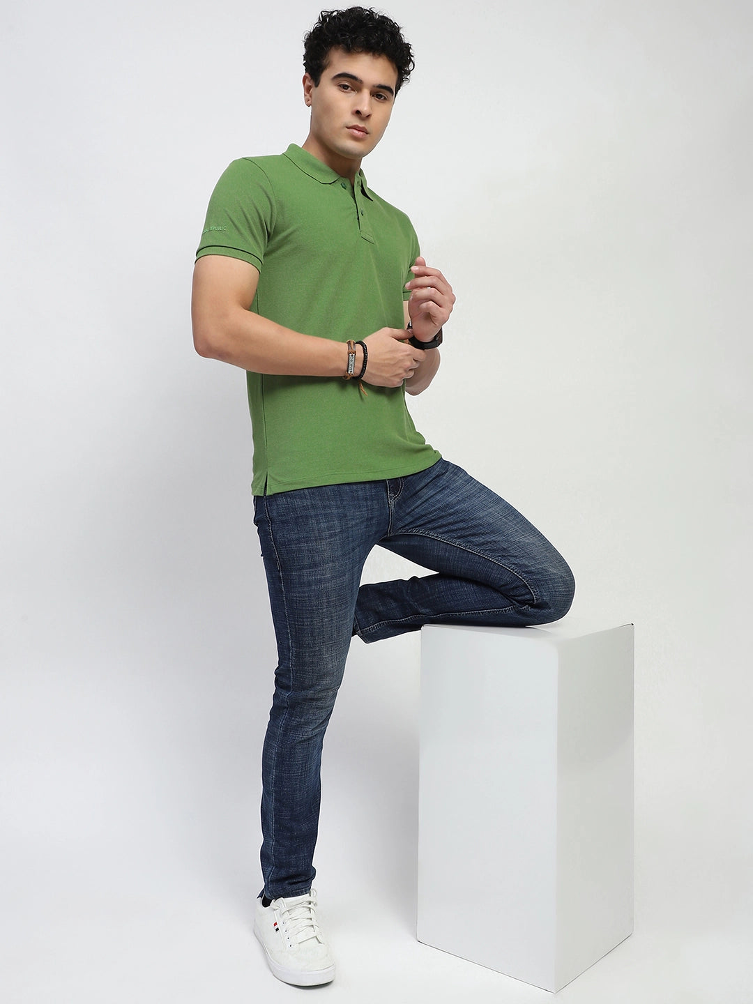 Green Solid Cotton Blend Polo T-Shirt - Global Republic