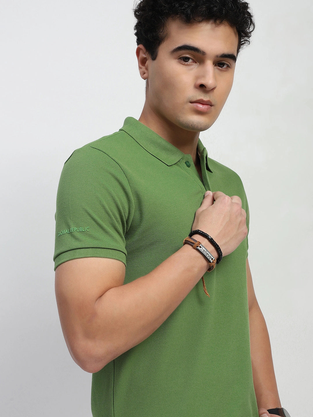 Green Solid Cotton Blend Polo T-Shirt - Global Republic