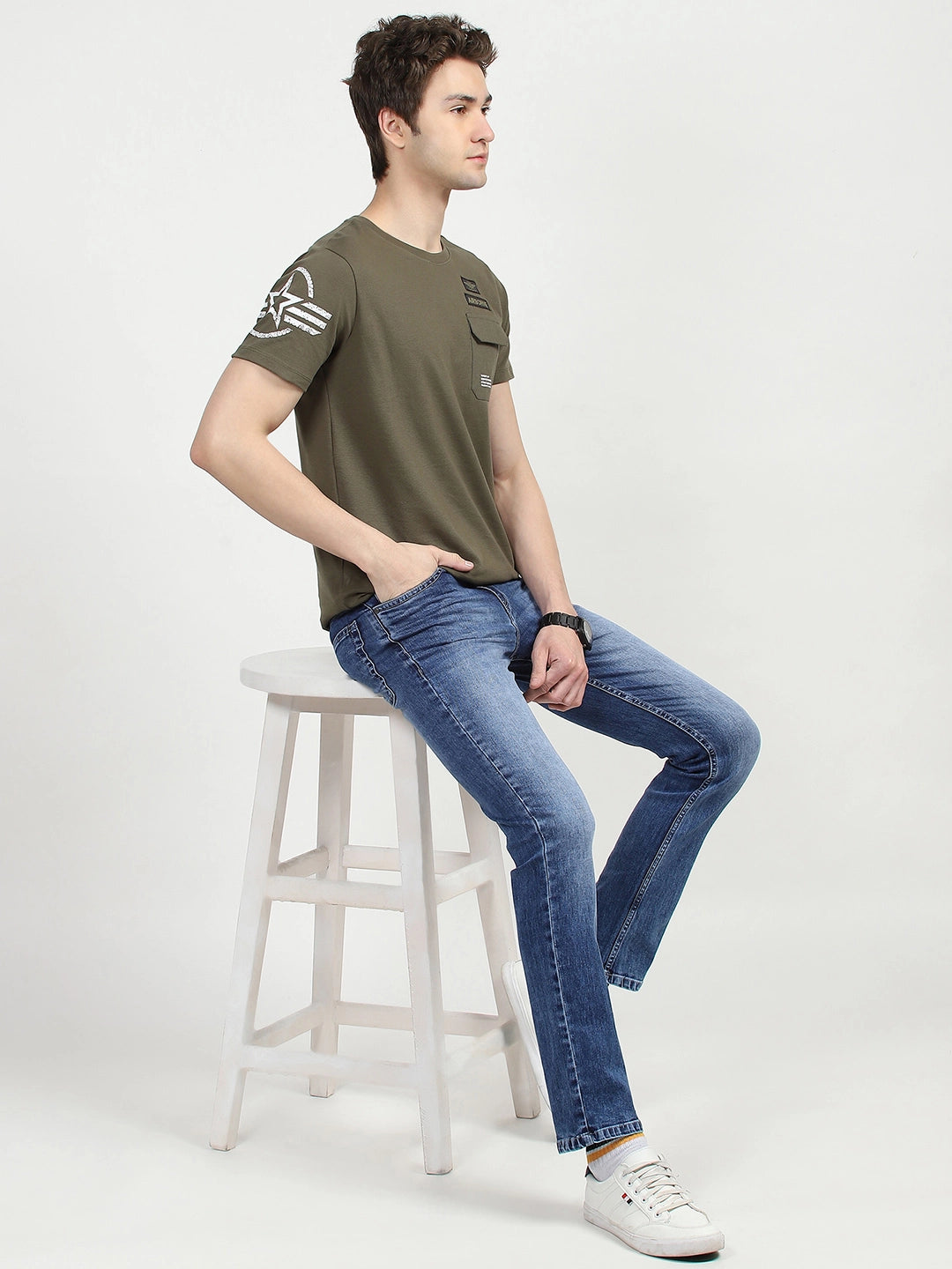 Cotton Graphic Olive T-shirt - Global Republic