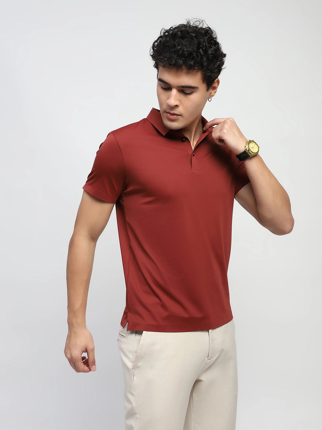 Stitchless Nylon Blend Solid T-Shirt - Global Republic