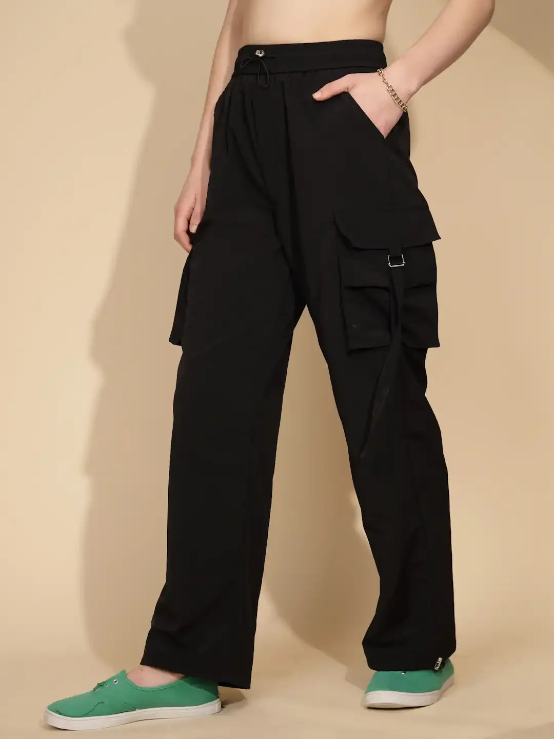 Black  Loose Fit Jogger - Global Republic