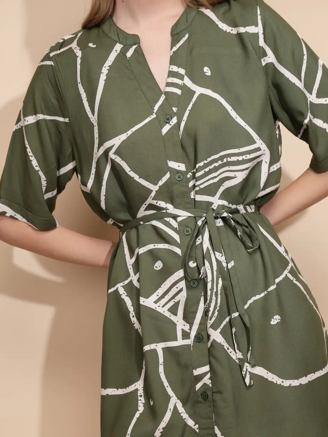 Olive Rayon Regular Fit Tunic For Women - Global Republic