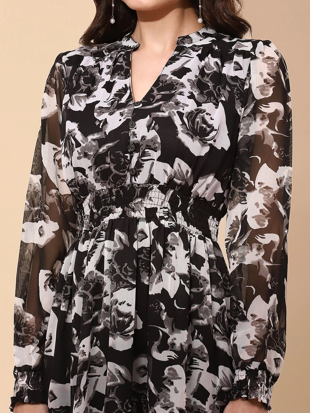 Black Georgette Regular Fit Dress For Women - Global Republic