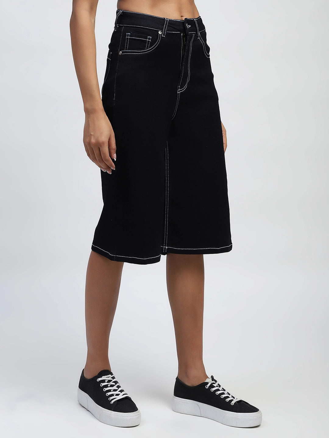 Black Solid Cotton Blend Loose Culottes - Global Republic